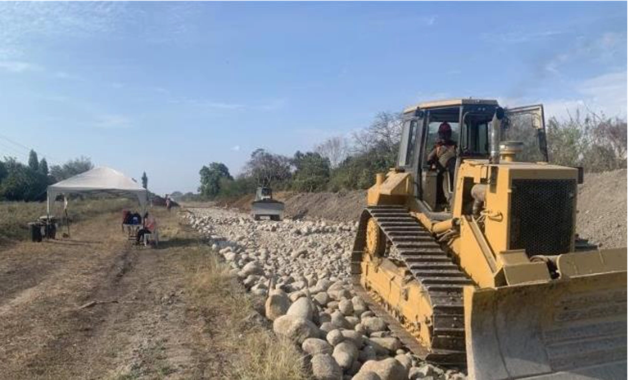 Conformación de terracerías — Tren Interoceánico Línea K